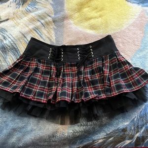 Royal bones plaid skirt